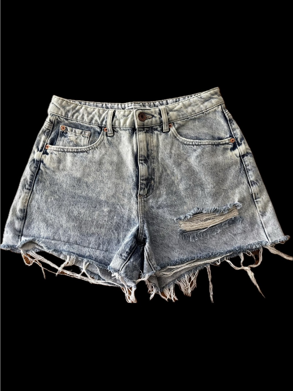 Garage Denim Women’s Size 07/28 Distressed Light Wash High-Rise Denim Cut-Offs